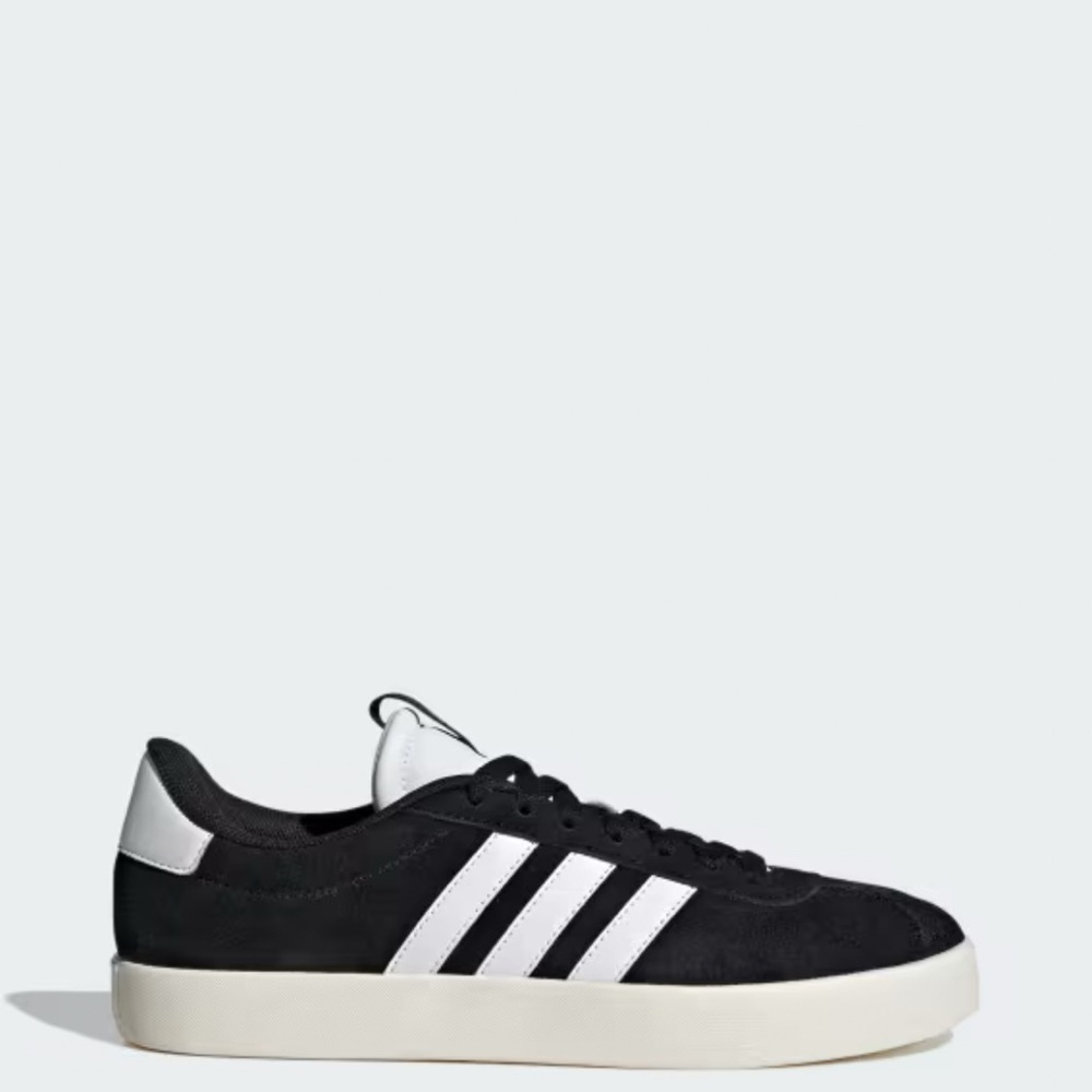 Brand NEW 
Adidas Women’s Black and White VL Court 3.0 Sneakers